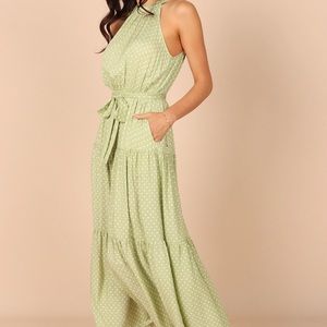 Petal & Pup NWT Makayla Halter Maxi dress